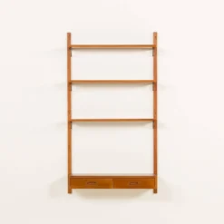 Étagère en teck scandinave des années 1970 avec un console.