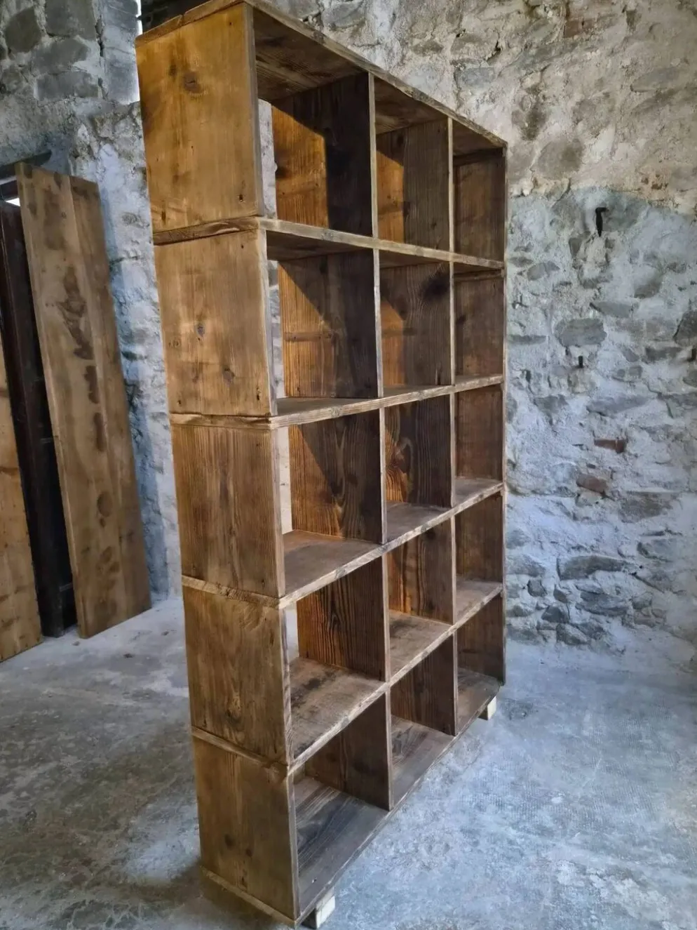 Étagère industrielle ancienne / séparateur de pièce en pin, France, début du 20ème siècle