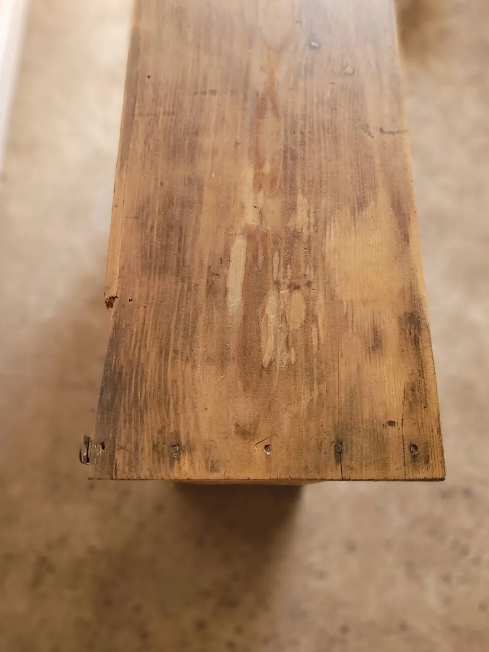 Étagère murale en bois