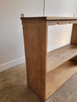 Étagère murale en bois