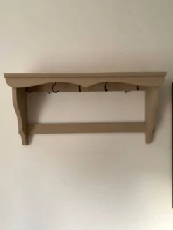 Étagère murale en bois ancien