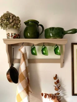 Étagère murale en bois ancien