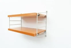 Étagère murale en fil par Kajsa et Nisse Strinning, années 1950.
