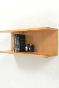 Étagère murale en placage de bois blond