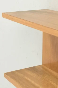 Étagère murale en placage de bois blond
