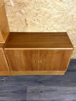 Étagère murale en teck des années 1960-1970 de HG Furniture Danemark