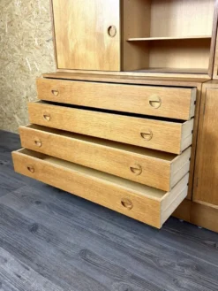 Étagère murale en teck des années 1960-1970 de HG Furniture Danemark