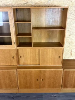 Étagère murale en teck des années 1960-1970 de HG Furniture Danemark