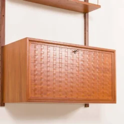 Étagère murale en teck Poul Cadovius avec un bureau, Cado années 1960.