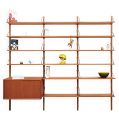 Étagère murale Royal System en teck par Poul Cadovius pour Cado, années 1950.