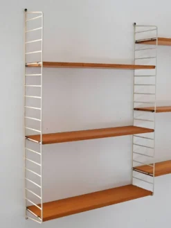 Étagère murale scandinave des années 1960 en sapin