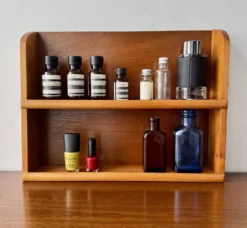 Étagère à épices vintage