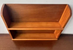 Étagère à épices vintage