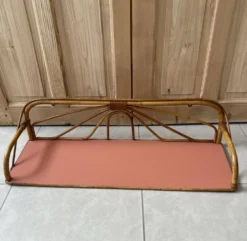 Étagère rotin années 60 plateau terracotta