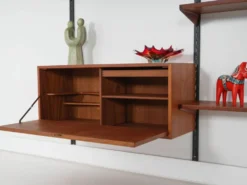 Étagères modulaires Kai Kristiansen, placage de teck, design danois des années 1960.