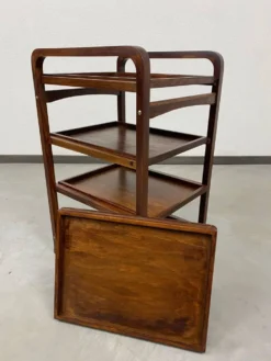 Étagères Thonet