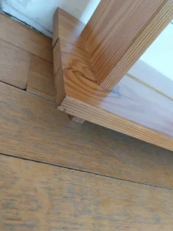 Étagères vintage en pin dans le style de Maison Regain