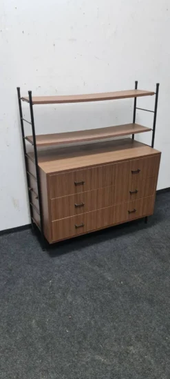 Étagère vintage autoportante
