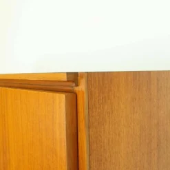 Étagère vintage combinée, en teck avec plateau noir, années 70