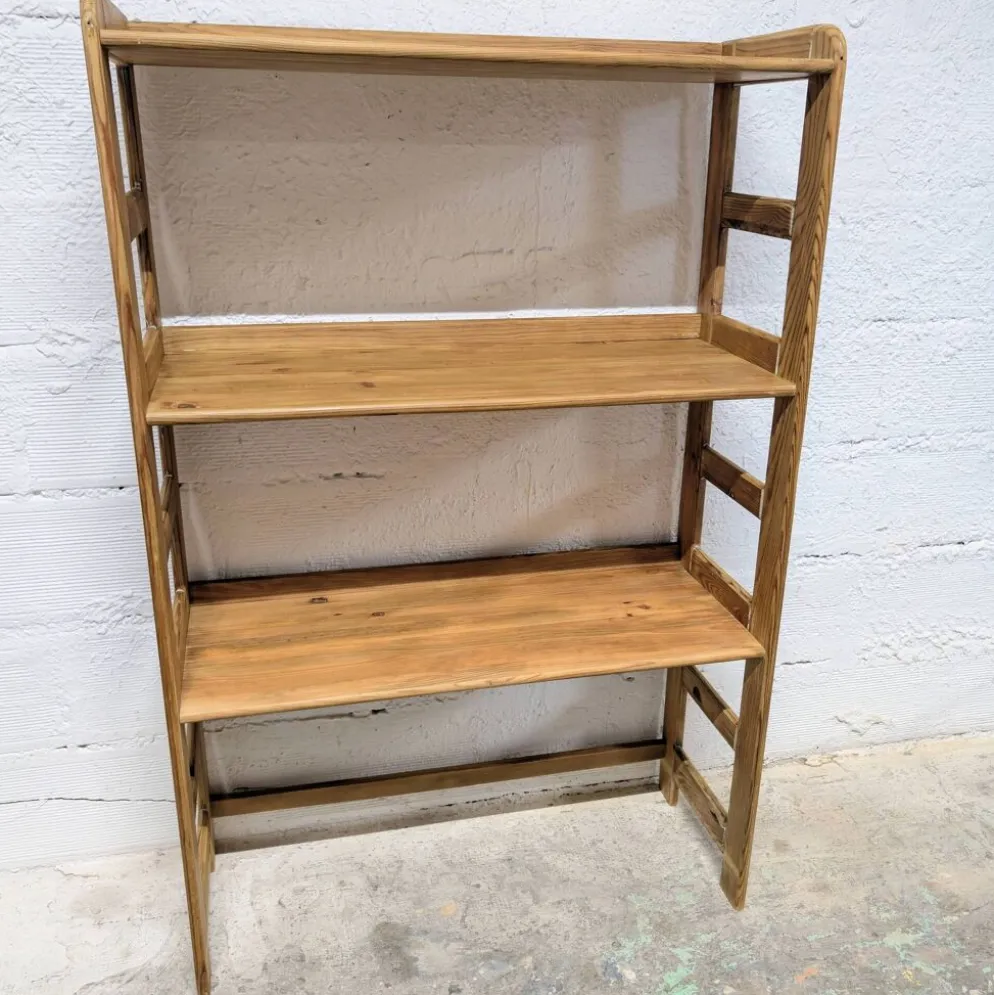 Étagère vintage en bois