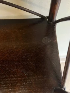 Étagère vintage en rotin