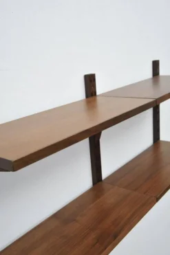Étagère vintage Royal System en noyer par Poul Cadovius, 1950