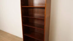Étagère vintage étroite | Bois de rose | Hundevad pour Omann Jun