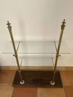 Étagère, vitrine de comptoir en verre, laiton et bois, Siegel Paris