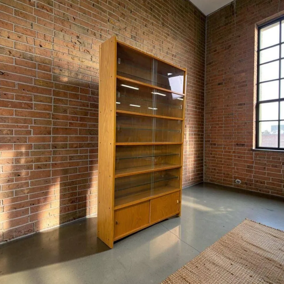 Étagère/vitrine/meuble de collection vintage en bois peu profond