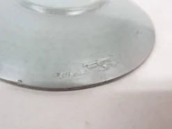 Tasse en céramique lava marron et turquoise, années 1970.