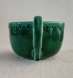 Tasse en faïence José Pober