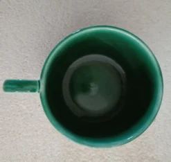 Tasse en faïence José Pober