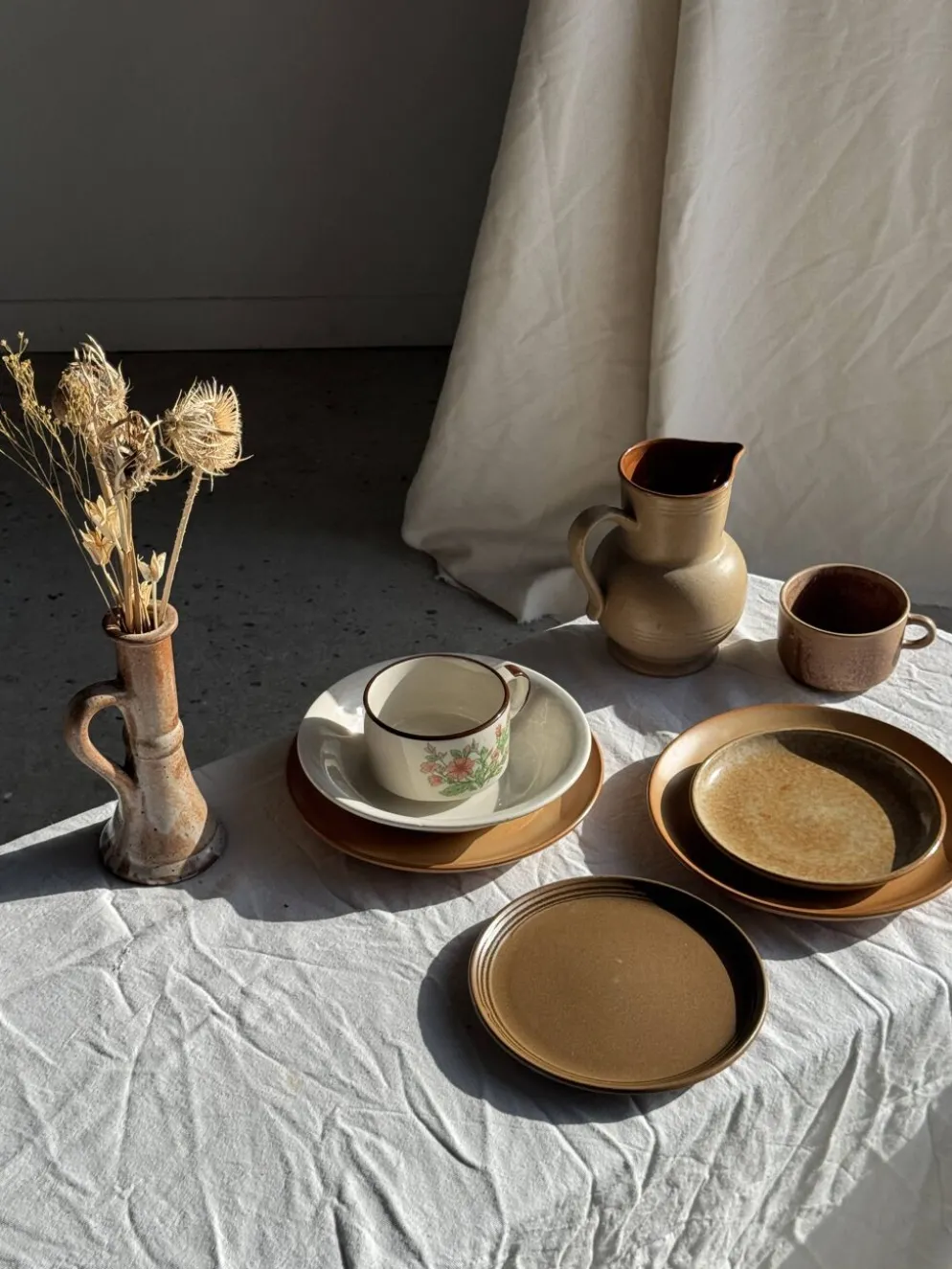 Tasse en grès émaillé brun H6,5 D10,5