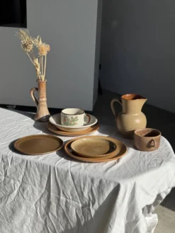 Tasse en grès émaillé brun H6,5 D10,5