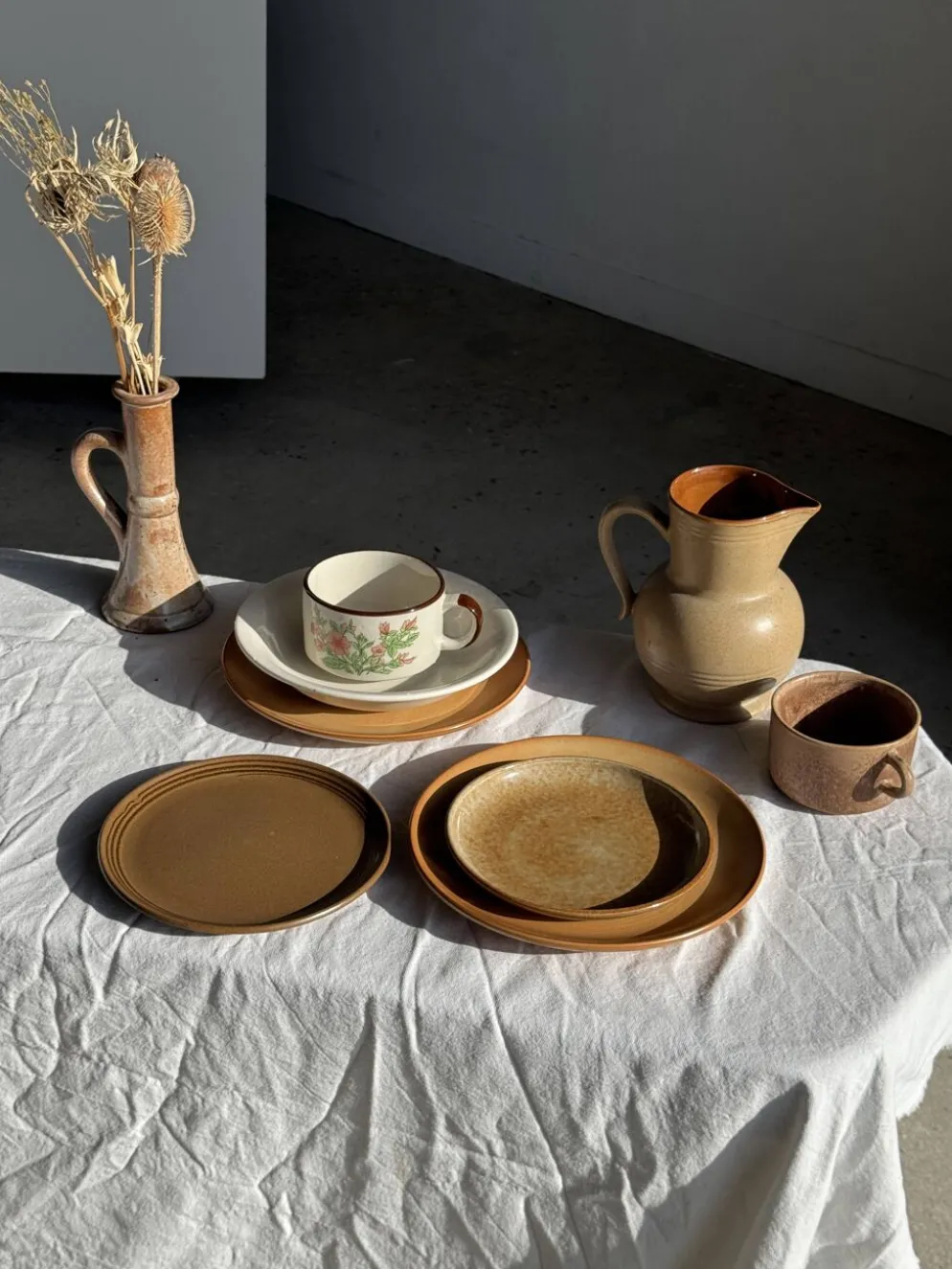 Tasse en grès émaillé brun H6,5 D10,5