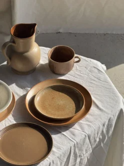 Tasse en grès émaillé brun H6,5 D10,5