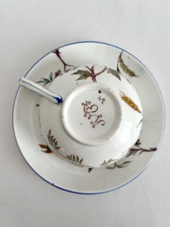 Tasse en terre de fer polychrome "Nella" Jules Veillard Bordeaux (JVB)