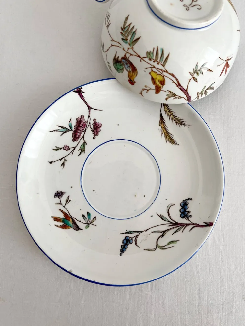 Tasse en terre de fer polychrome "Nella" Jules Veillard Bordeaux (JVB)