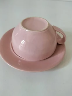 Tasse et soucoupe Salins France en faïence rose poudré – années 50-60