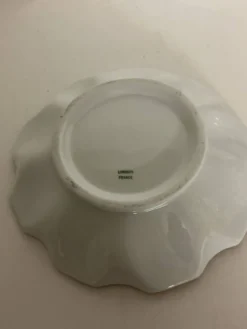 Tasse et sous tasse ancienne - porcelaine de Limoges - décor roses et or