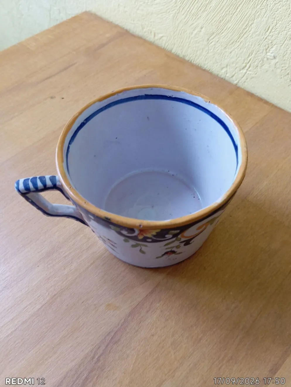 Tasse Henriot Quimper ancienne