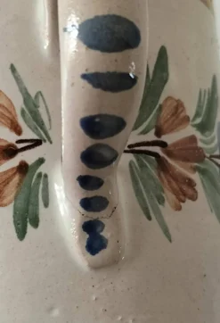 Tasse-pichet ancienne Quimper Henriot paysanne vers 1900