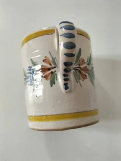 Tasse-pichet ancienne Quimper Henriot paysanne vers 1900