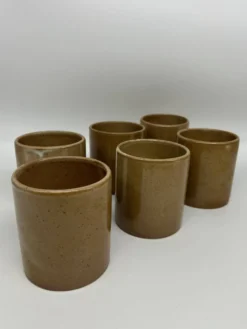 6 tasses 1970