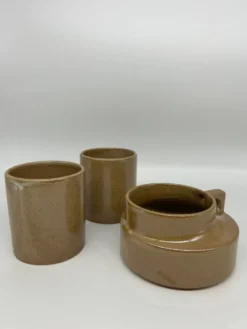6 tasses 1970