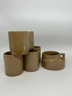 6 tasses 1970