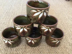 6 tasses