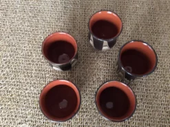 5 tasses