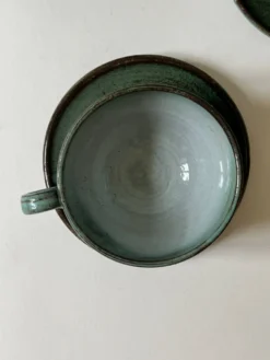 Tasses a café en céramique émaillée fait main et signée, La borne vers 1950