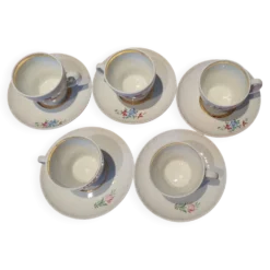 5 tasses à cadé avec soucoupes